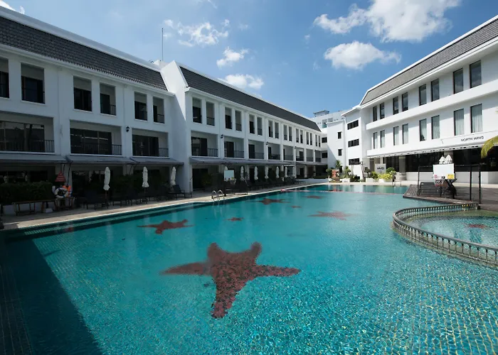Sawaddi Patong Resort & Spa By Tolani